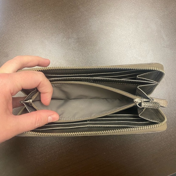 Coach Accordion Zip Wallet - Picture 5 of 6